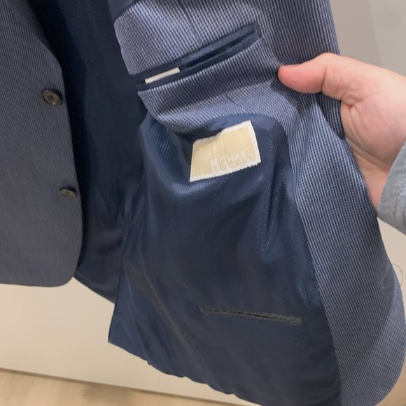 Michael Kors Men's Blue Blazer size 40R looks new - Picture 4 of 10